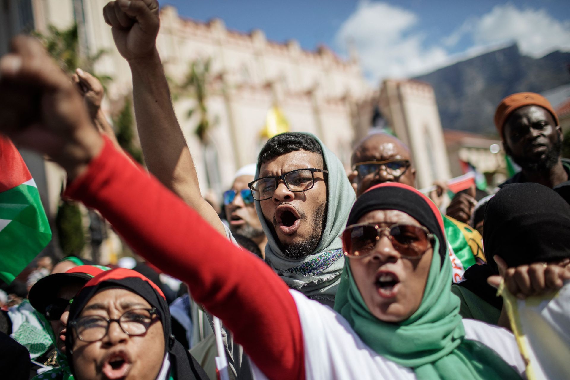 Africa Insights: South Africa’s Striking Divide 