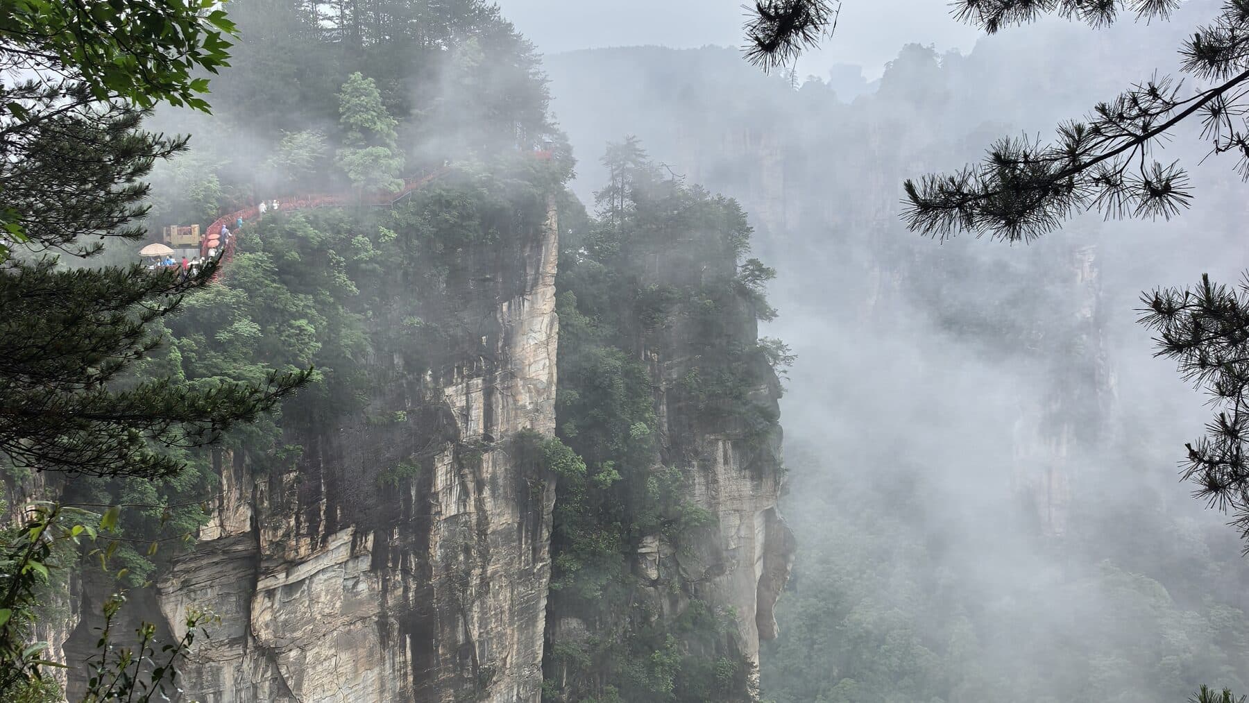 Wulingyuan sandstone peaks and mist around Tianzi Mountain